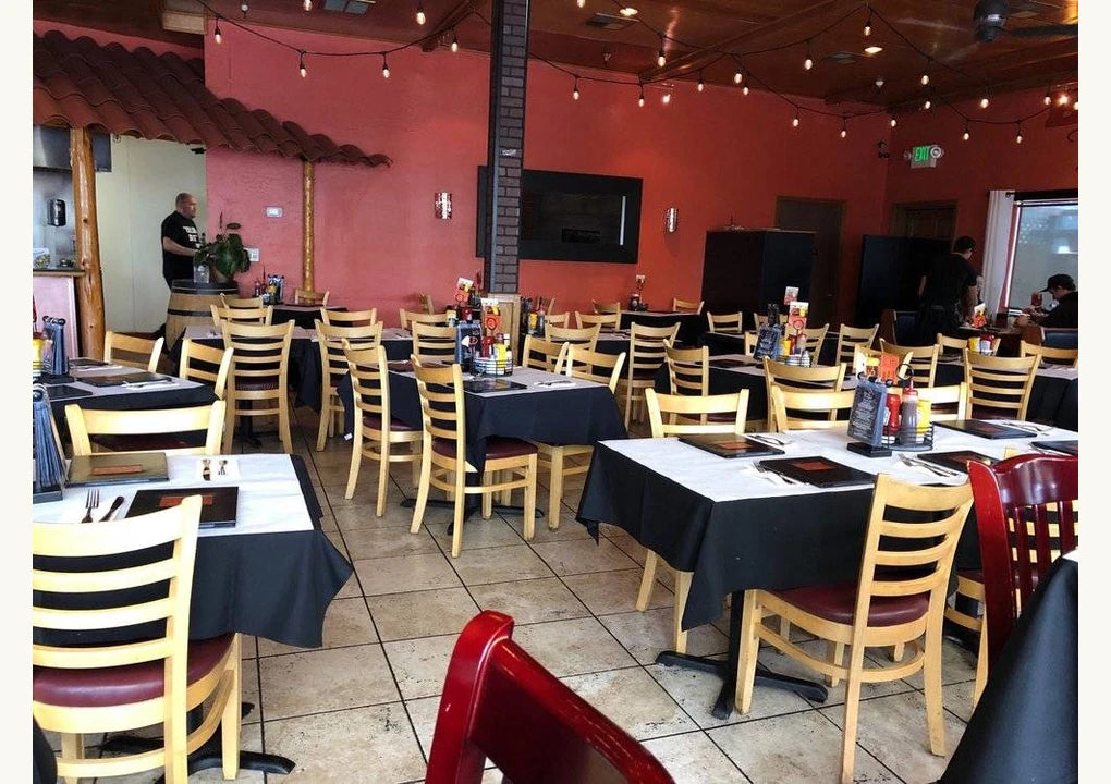 Original Bruno's Bar and Grill case-study photograph of the dining room